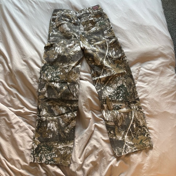 Camo Cargo Pants - Picture 6 of 7